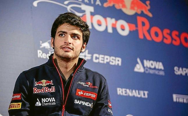 Carlos Sainz amplía su vinculación con Red Bull hasta 2017