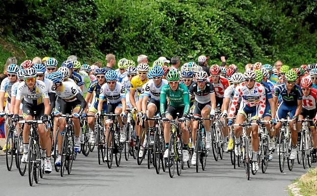 18 ciclistas españoles lucharán en Francia por el maillot amarillo