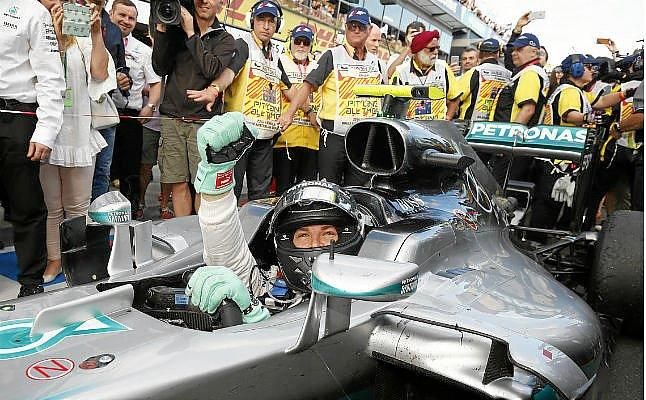 Rosberg lidera los primeros entrenamientos de Austria por delante de Hamilton