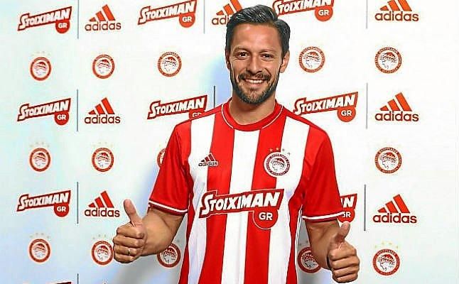 La Real Sociedad cede a Alberto de la Bella al Olympiacos