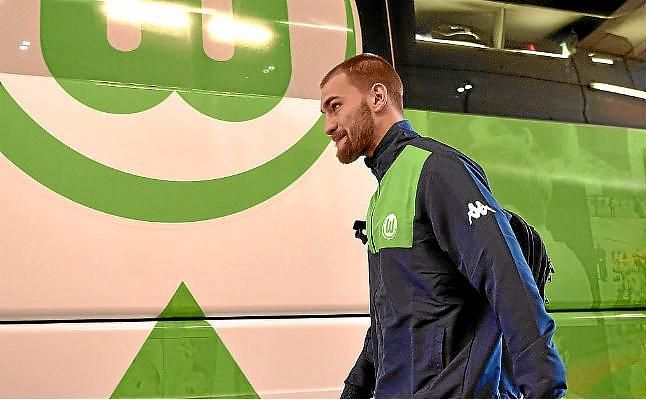 A Bas Dost ya le buscan sustituto