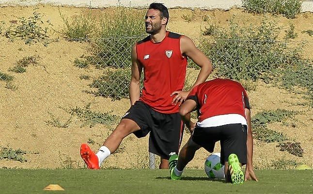 Iborra: "Sampaoli quiere más presión arriba, más protagonismo con el balón"