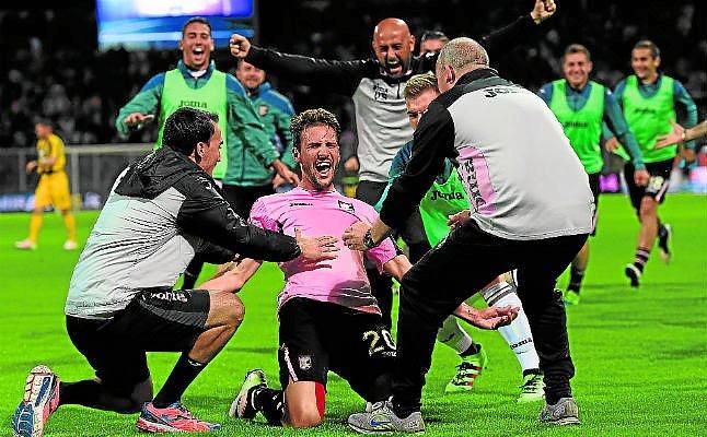 El fichaje del 'Mudo' Vázquez por el Sevilla, "en la línea de meta"