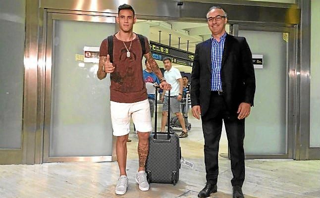 Sanabria ya está en Sevilla