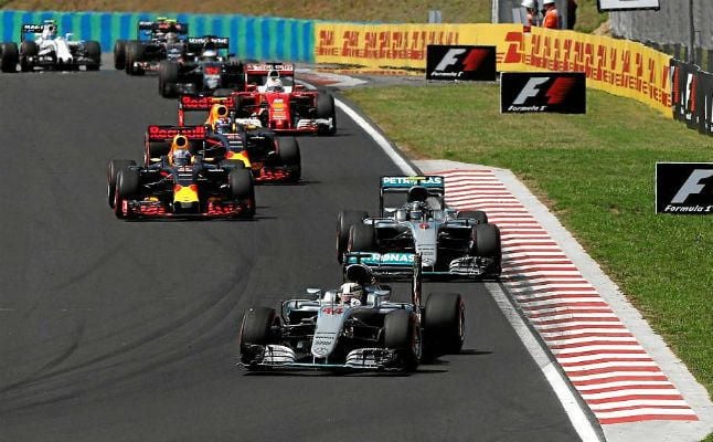Hamilton doblega a Rosberg y es el nuevo líder del Mundial