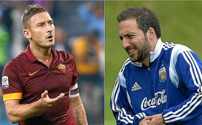 Totti carga contra Higuaín: "Su cambio del Nápoles a la Juventus es un desastre"
