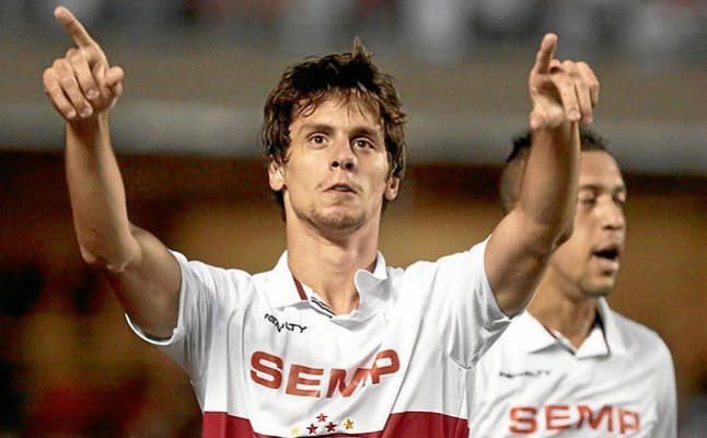 Rodrigo Caio, ilusionado con la opción del Sevilla