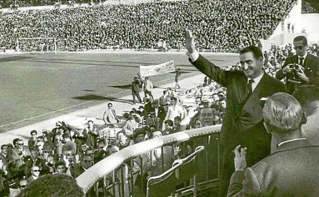 El Betis realizará una ofrenda floral a Benito Villamarín