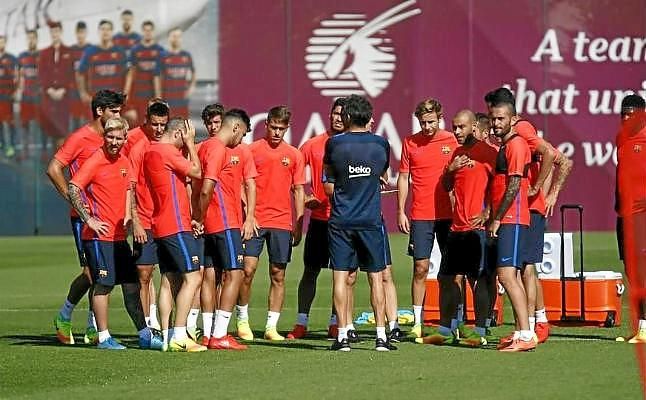 Alba y Samper, novedades en la lista del Barça para la Supercopa