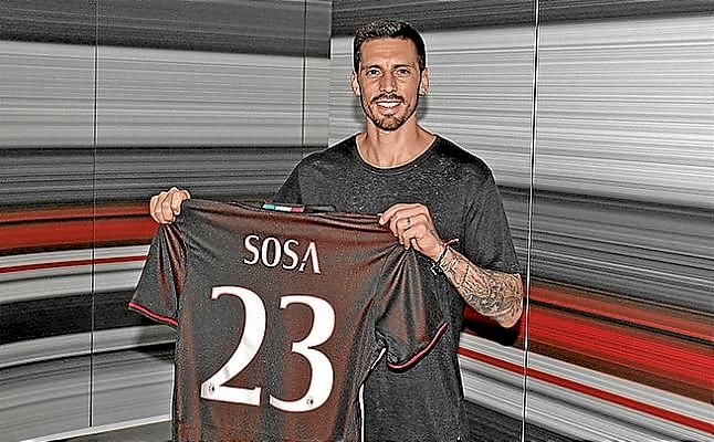 El Milan se refuerza con el argentino José Sosa