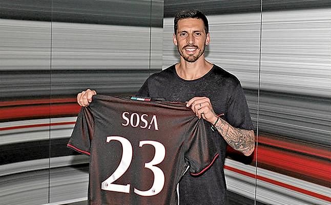 José Sosa: "Lo más importante es llevar el Milan a Europa"