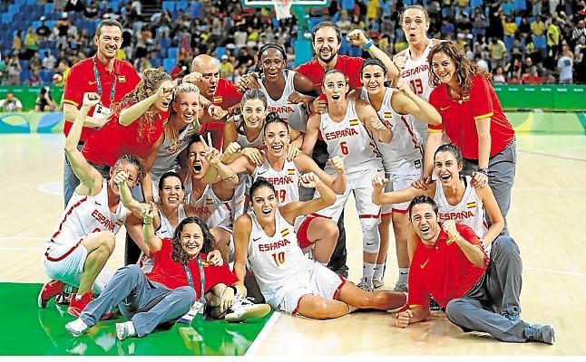 España 68-54 Serbia: El baloncesto español sigue haciendo historia