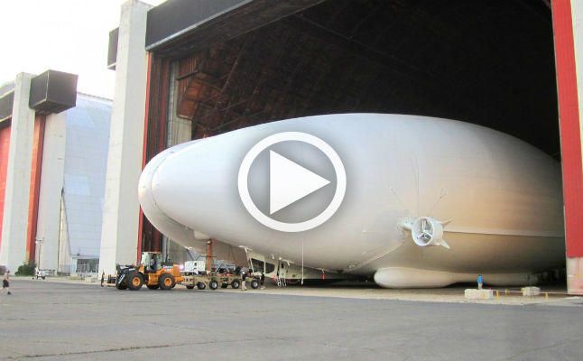 La aeronave más grande del mundo alza vuelo