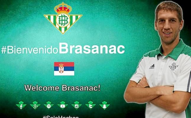 Brasanac ya es jugador del Betis