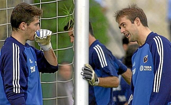 Lopetegui: "Casillas es un referente nacional, pero nuestro portero titular es De Gea"