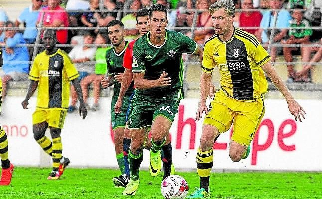 Poyet frena la salida de Álex Alegría