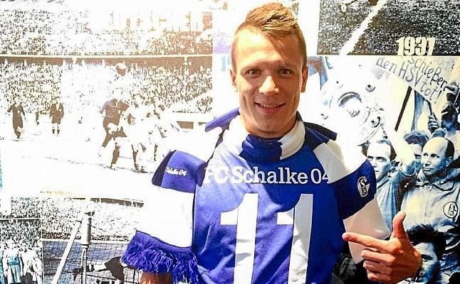 El Schalke 04 hace oficial el fichaje de Konoplyanka