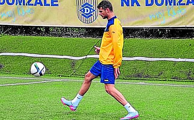 Antonio Mance gana enteros