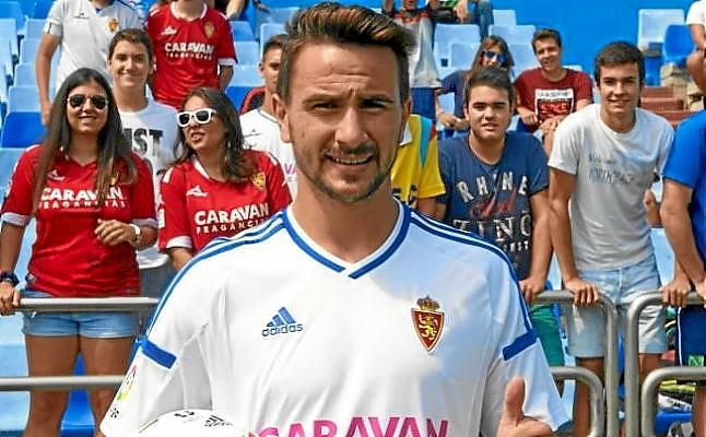 Juan Muñoz: "Tenía claro que si jugaba en Segunda, sería en el Zaragoza"
