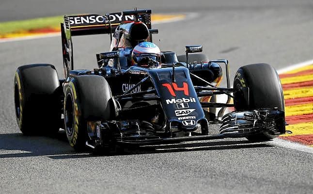 Alonso concluye decimotercero en la primera sesión en Monza