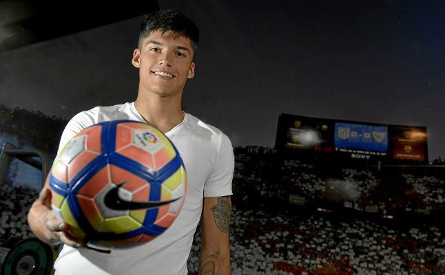 Correa, la exigencia de Sampaoli, su suplencia y la selección