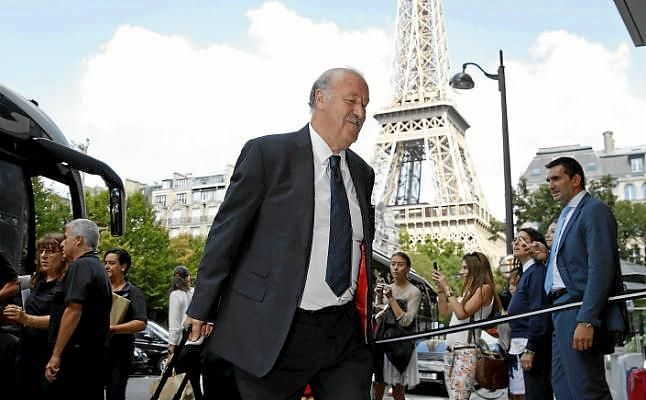 Los seleccionadores europeos rinden homenaje a Del Bosque en París