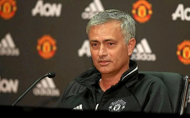 Mourinho: "Soy el peor entrenador de la historia del fútbol"