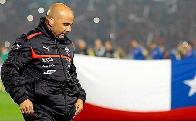 La ANFP insta a pagar a Sampaoli