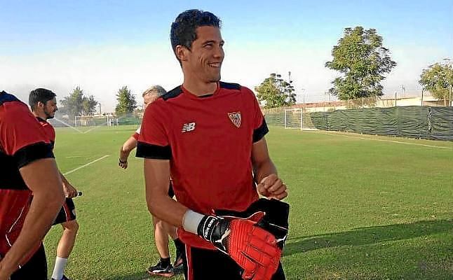 David Soria vuelve al grupo tras casi dos meses lesionado