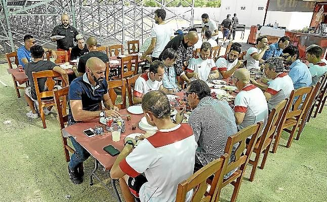 Un asado argentino para la plantilla del Sevilla