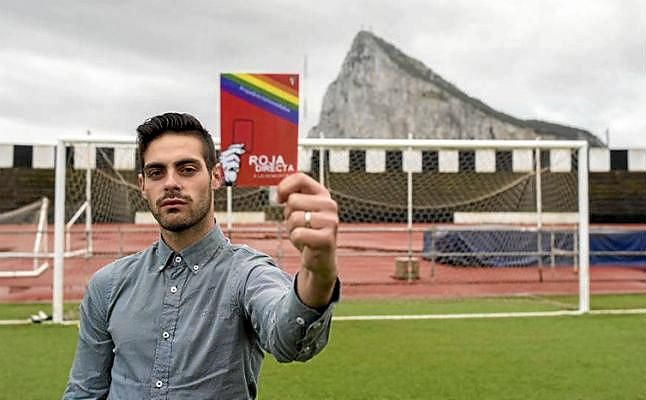 El Barça apoya al árbitro homosexual Jesús Tomillero