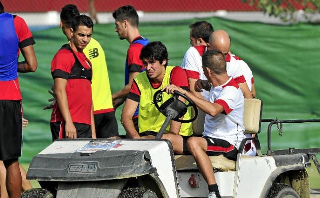 Carlos Fernández, con posible daño en el ligamento cruzado anterior de su rodilla