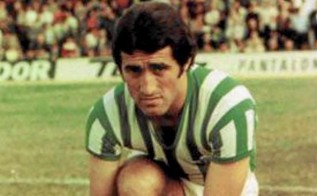 Bizcocho, 'amo' del '2' del Betis en los 70, homenajeado ante el Real Madrid