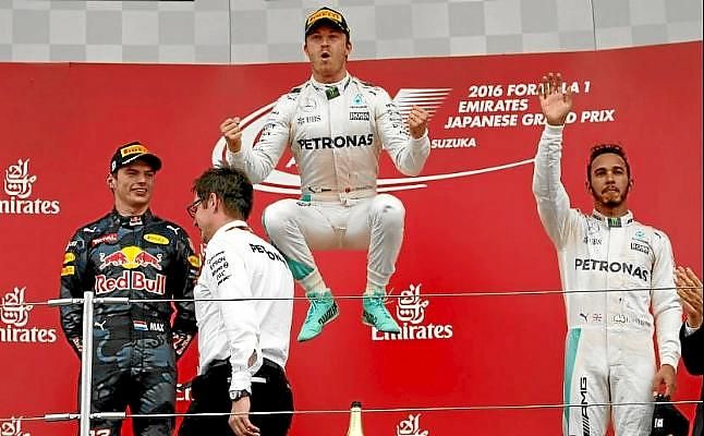 Rosberg gana en Suzuka y se distancia más de Hamilton