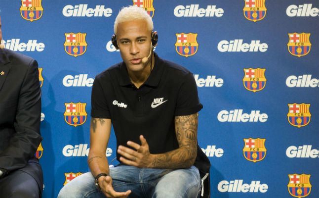 Neymar a los críticos: "No voy a cambiar mi juego"