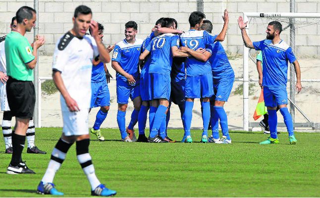 Resumen de los equipos sevillanos en la novena jornada de Tercera División