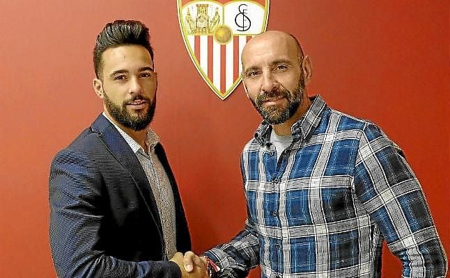 Ivi renueva con el Sevilla hasta 2018