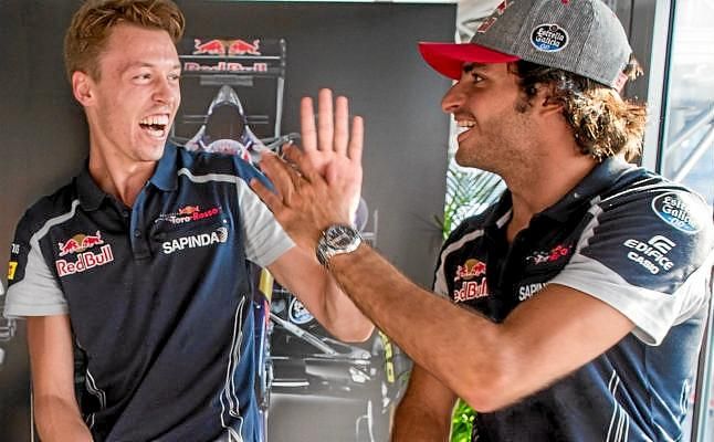 Toro Rosso confirma a Kvyat y Carlos Sainz como pilotos para 2017