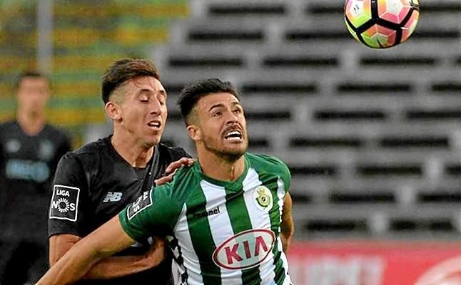 Un espía del Sevilla en el Vitoria de Setúbal-Oporto