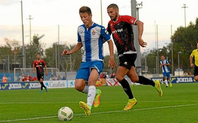 El Sevilla Atlético ata a su nuevo delantero