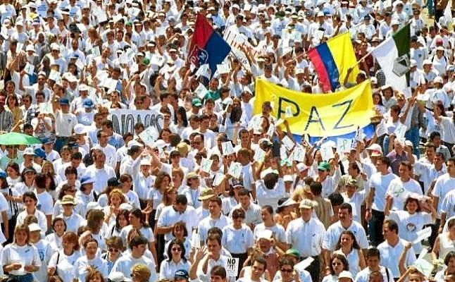 El Gobierno colombiano y las FARC anuncian la firma de un nuevo acuerdo de paz
