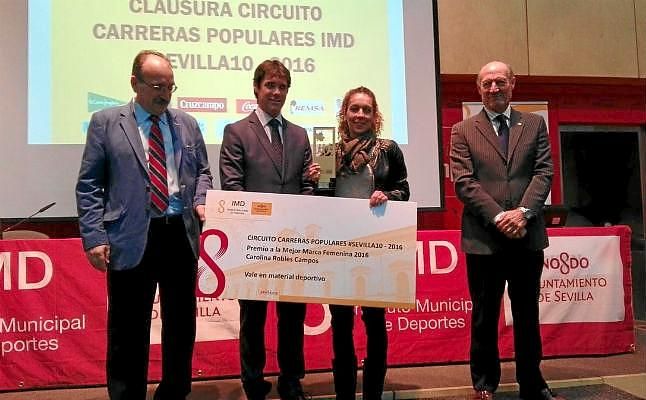 El Ayuntamiento entrega los premios a los mejores corredores del Circuito #Sevilla10