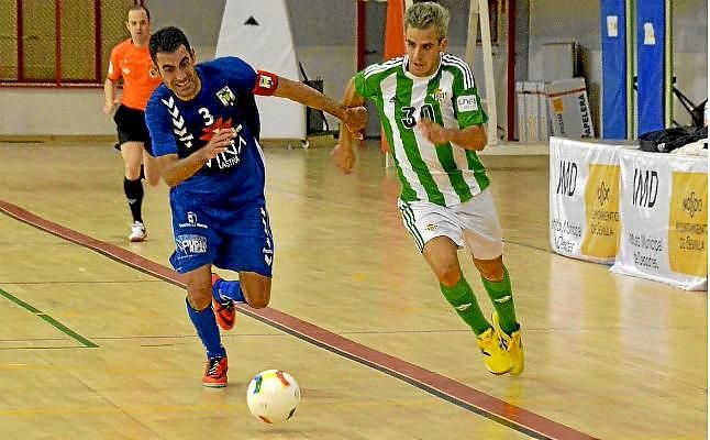 Luis Jara: "Jugando como contra la UMA es difícil que perdamos partidos"