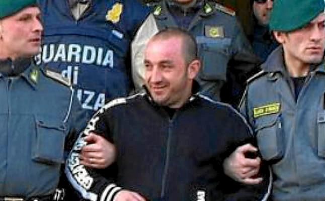 Detenido el hermano de Cassano tras encañonar a un policía