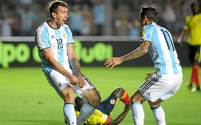 "El Sevilla sería muy buena opción para Lucas Pratto"