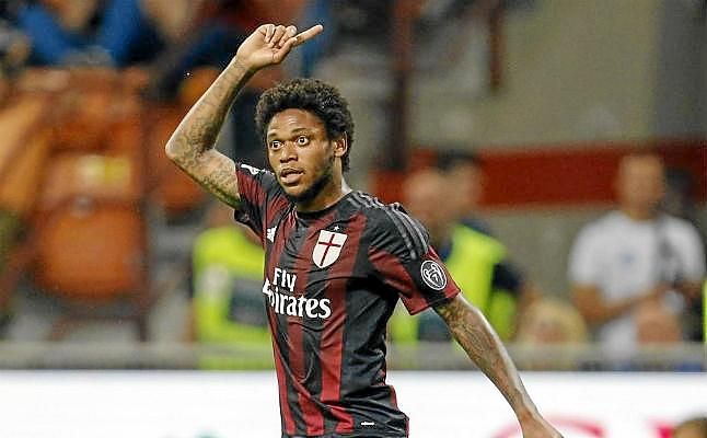 Luiz Adriano, en la agenda del Sevilla