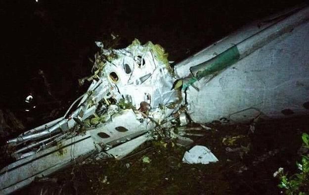 El avión del Chapecoense se estrella en Colombia