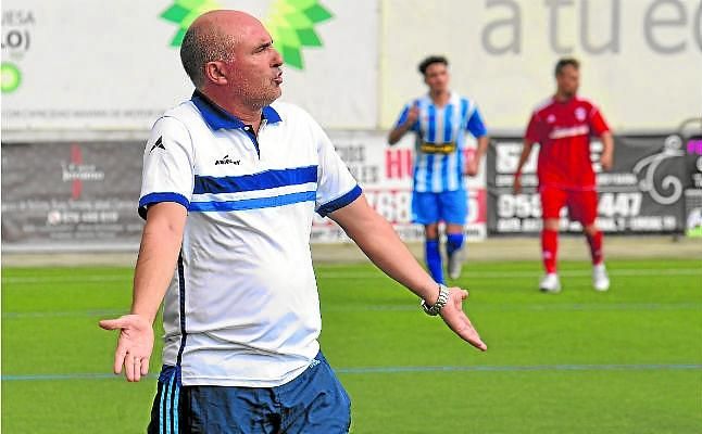 José Ángel Garrido (Lora): "No cambio a mis jugadores"