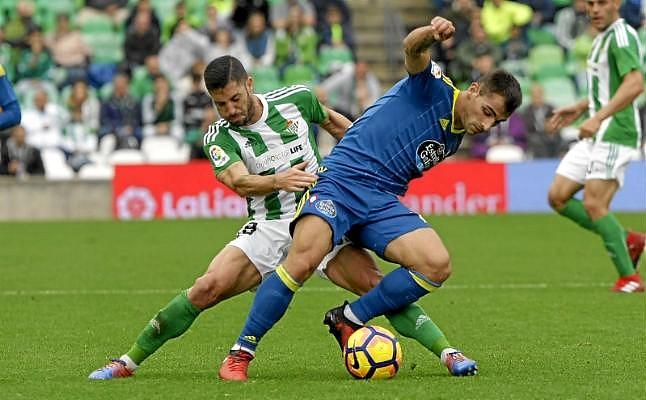 Real Betis 3-3 Celta: Tan fuerte arriba como débil atrás
