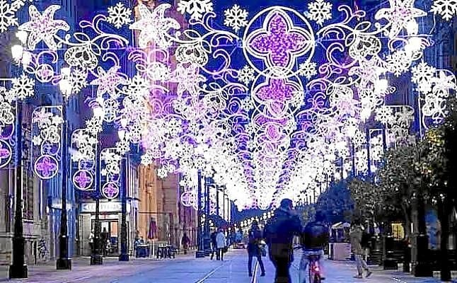 La iluminación de Navidad llega este miércoles a 192 calles de Sevilla